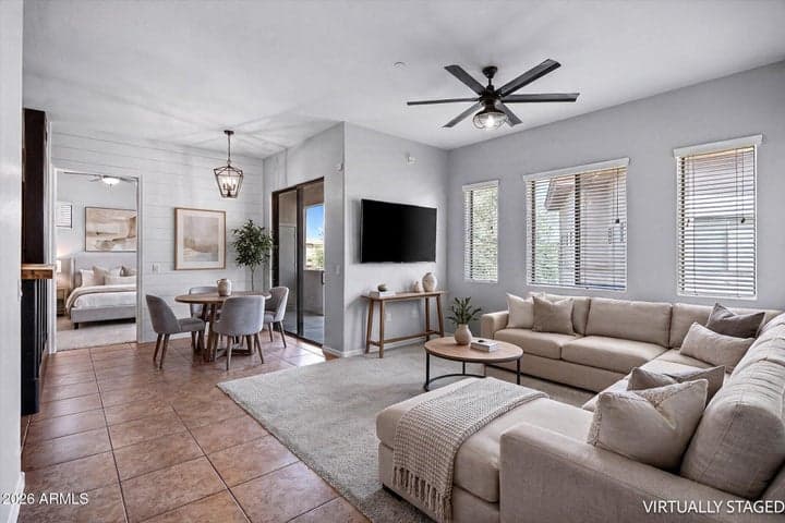 3330 S GILBERT Road #2006, Chandler, AZ