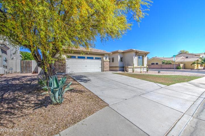 128 E CARIBBEAN Drive, Casa Grande, AZ