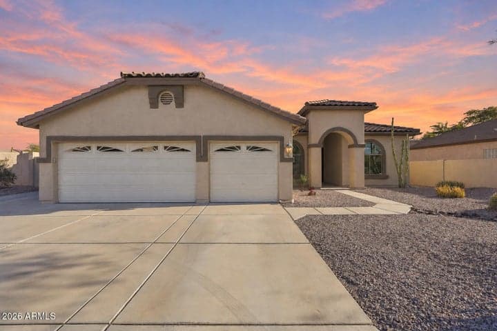 9823 E GREENWAY Street, Mesa, AZ
