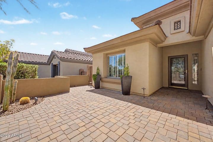40726 N NOBLE HAWK Court, Phoenix, AZ
