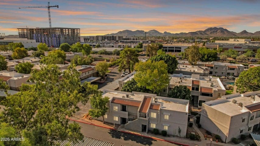 4444 E Paradise Village Parkway #201, Phoenix, AZ
