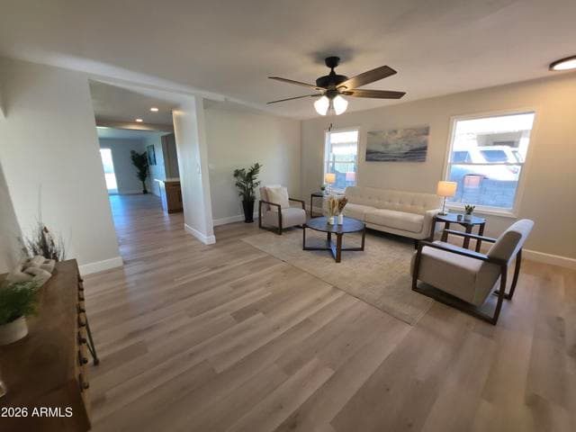 2710 E AMELIA Avenue, Phoenix, AZ