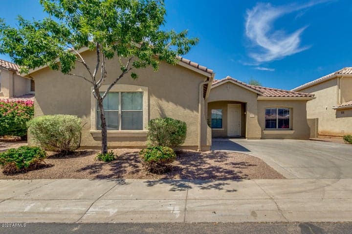 3766 E Constitution Court, Gilbert, AZ