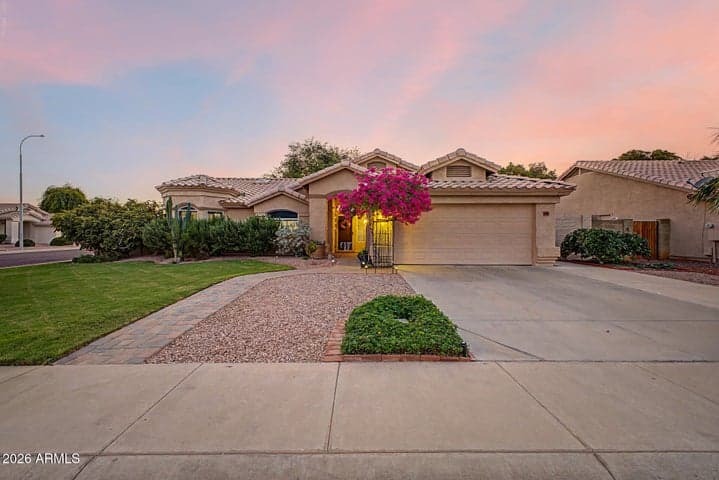250 S ASH Drive, Chandler, AZ