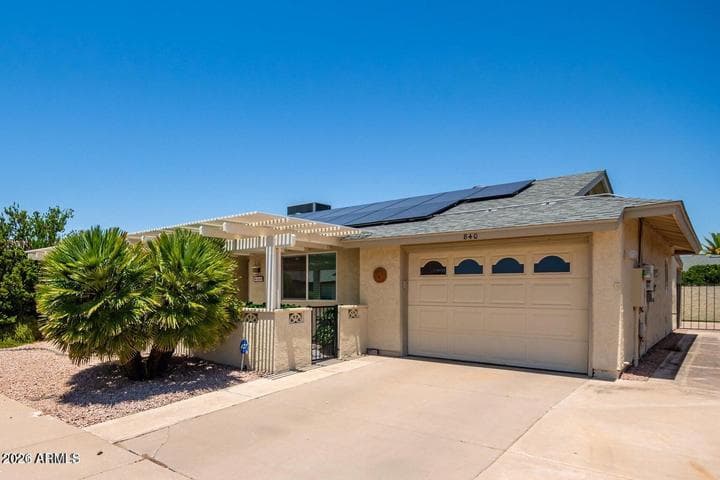 840 LEISURE WORLD --, Mesa, AZ