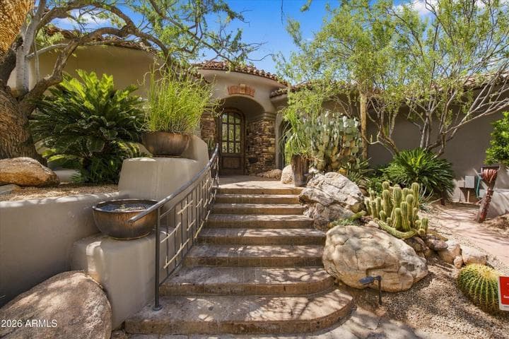 5921 E CHENEY Drive, Paradise Valley, AZ