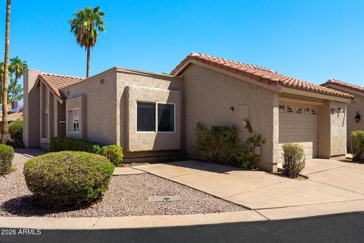 660 LEISURE WORLD --, Mesa, AZ