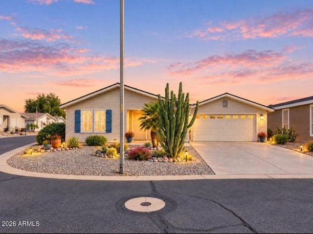 3301 S GOLDFIELD Road #2122, Apache Junction, AZ