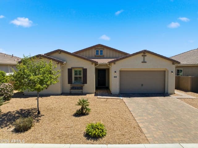 1083 E HOLLAND PARK Drive, Gilbert, AZ