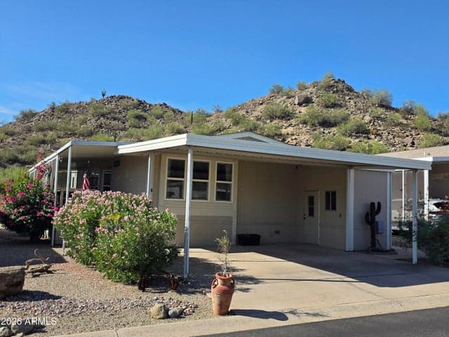 2233 E BEHREND Drive #197, Phoenix, AZ