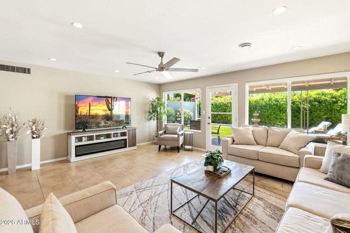 4710 N 78TH Street, Scottsdale, AZ