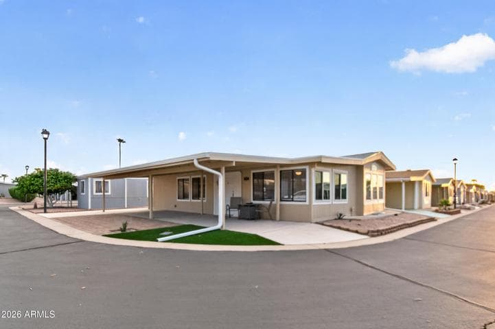 5735 E MCDOWELL Road #213, Mesa, AZ