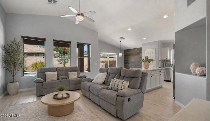 3510 W QUAIL TRACK Drive, Phoenix, AZ