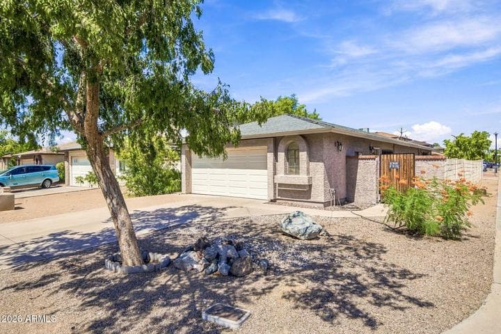 3704 W VILLA MARIA Drive, Glendale, AZ