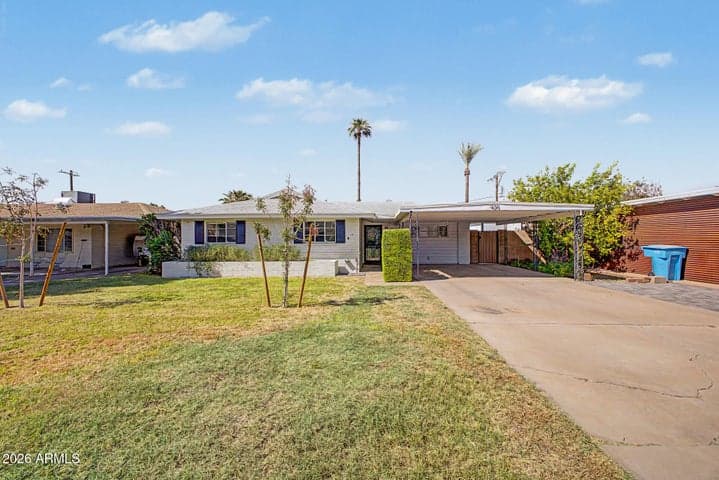 420 W CHEERY LYNN Road, Phoenix, AZ
