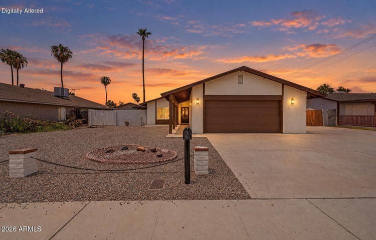 8934 N 55TH Drive, Glendale, AZ
