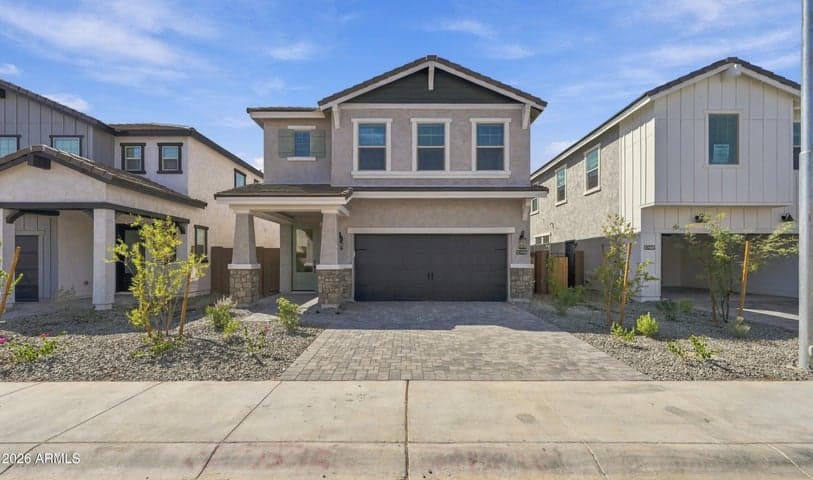 8027 W Harmont Drive, Peoria, AZ
