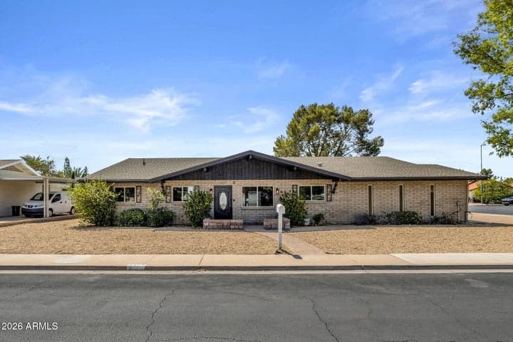 2409 E Inglewood Street, Mesa, AZ