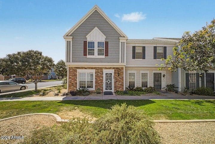 1600 N SABA Street #111, Chandler, AZ