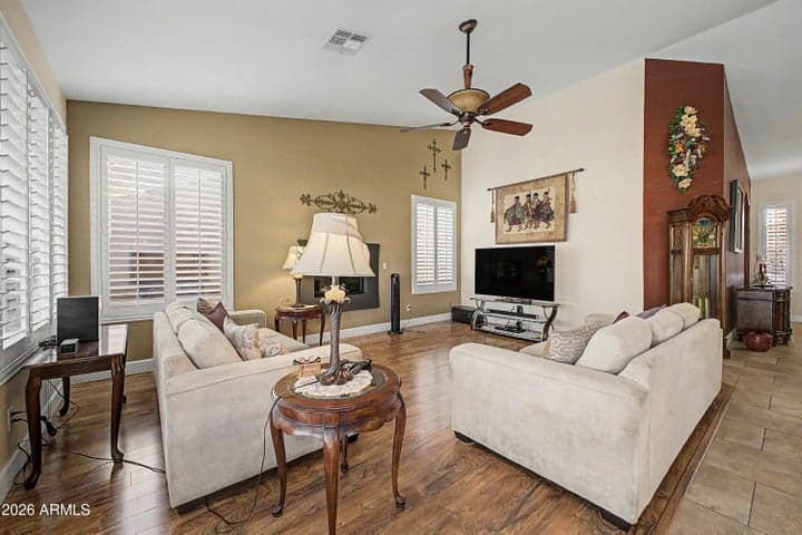 7134 E Lobo Avenue, Mesa, AZ