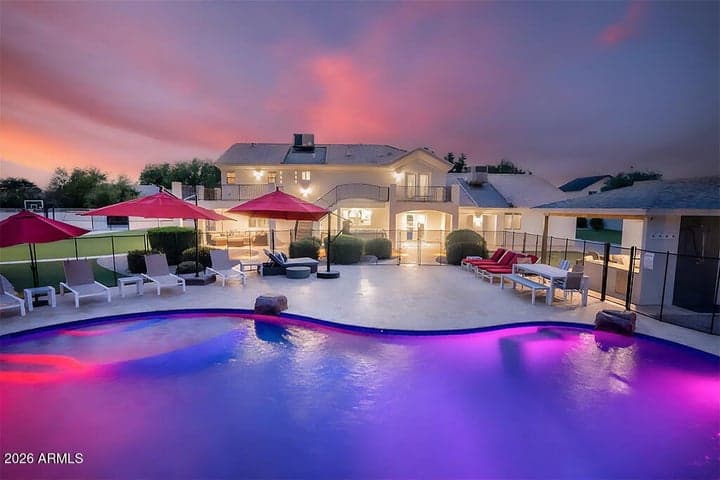 16110 E FAIRVIEW Street, Gilbert, AZ