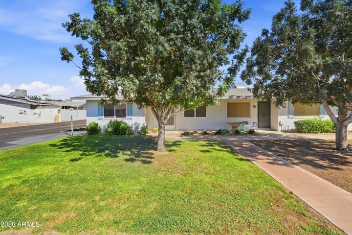 13811 N GARDEN COURT Drive, Sun City, AZ