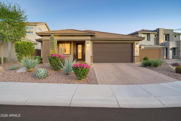 3211 E BRYCE Lane, Phoenix, AZ