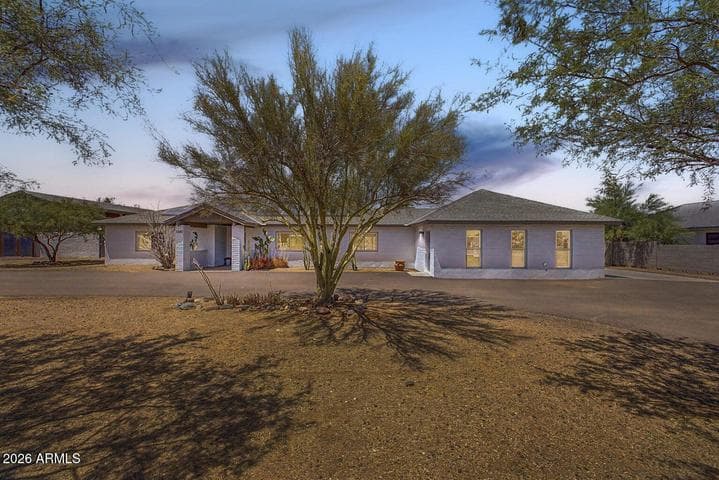 1240 E PAINT YOUR WAGON Trail, Phoenix, AZ