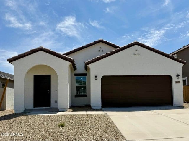 9527 W GABY Road, Tolleson, AZ