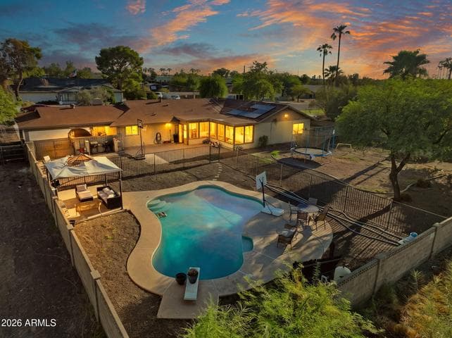7330 W ANGELA Drive, Glendale, AZ