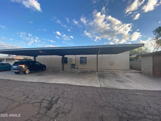 422 W PEBBLE BEACH Drive #418, Tempe, AZ