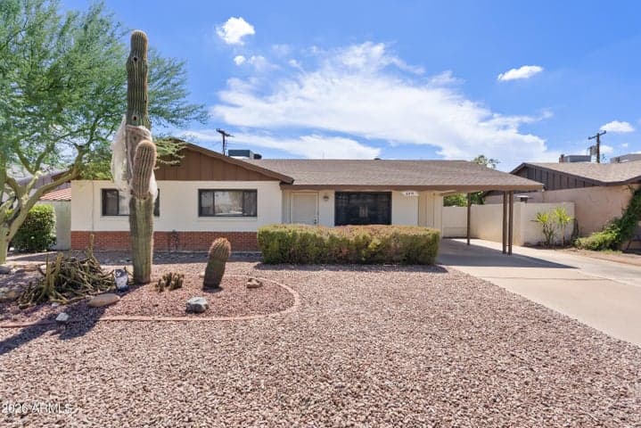 449 E CONTINENTAL Drive, Tempe, AZ
