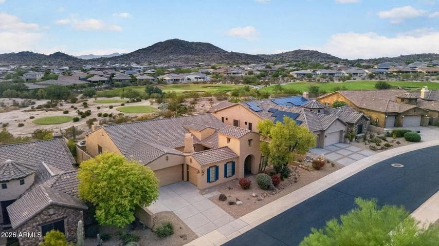 18174 W NARRAMORE Road, Goodyear, AZ