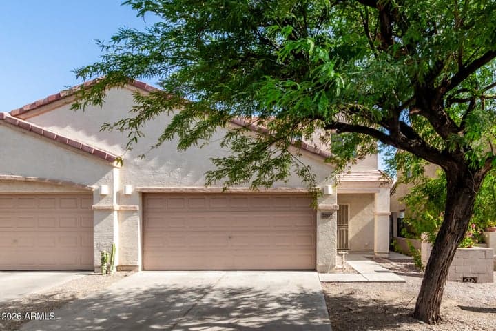 7007 W MERCER Lane, Peoria, AZ
