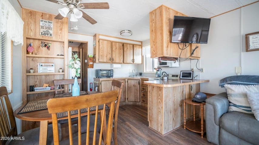 264 CINNABAR Drive, Apache Junction, AZ