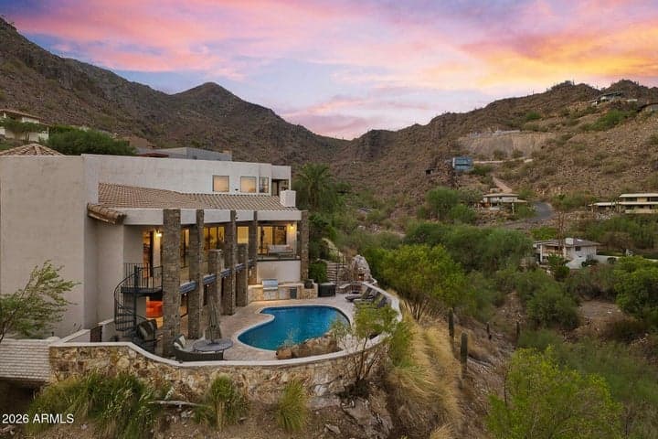 7525 N CLEARWATER Parkway, Paradise Valley, AZ