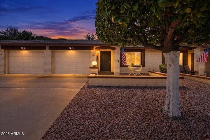 2064 S FARNSWORTH Drive #93, Mesa, AZ