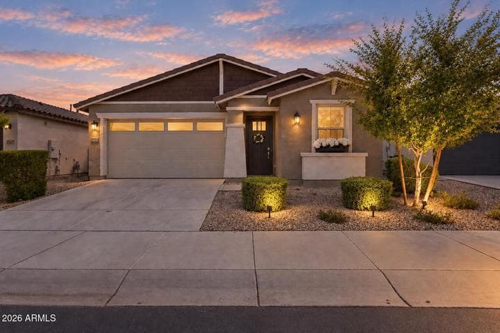 2531 W Hidalgo Avenue, Phoenix, AZ