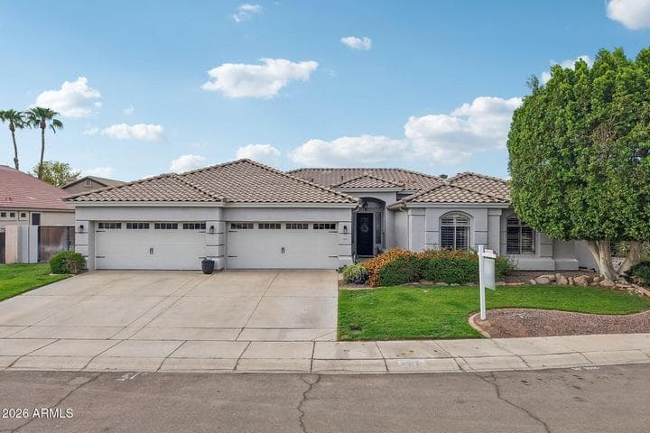 6980 W QUAIL Avenue, Glendale, AZ