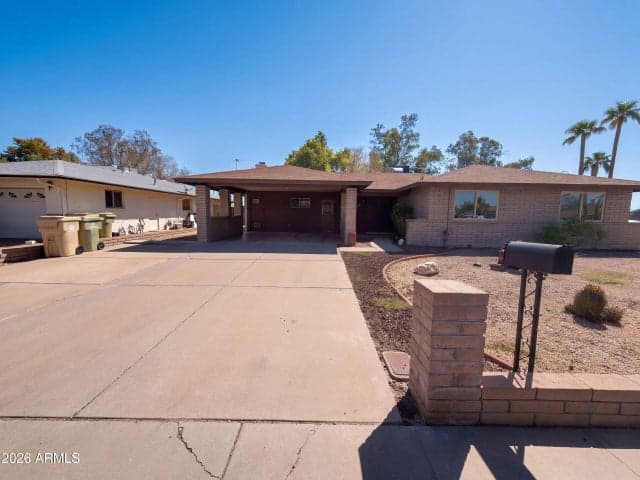 8301 N 47TH Drive, Glendale, AZ