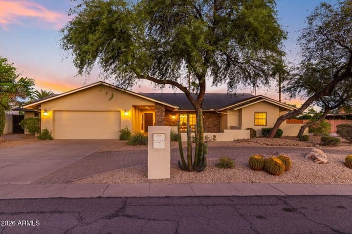 5905 E BERYL Avenue, Paradise Valley, AZ