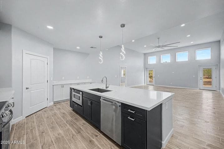 832 E Maddock Road #B, Phoenix, AZ