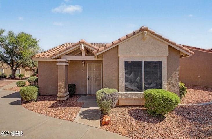 7040 W Olive Avenue #40, Peoria, AZ