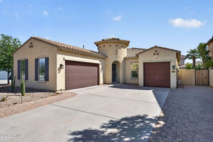2883 E RIDGEWOOD Lane, Gilbert, AZ