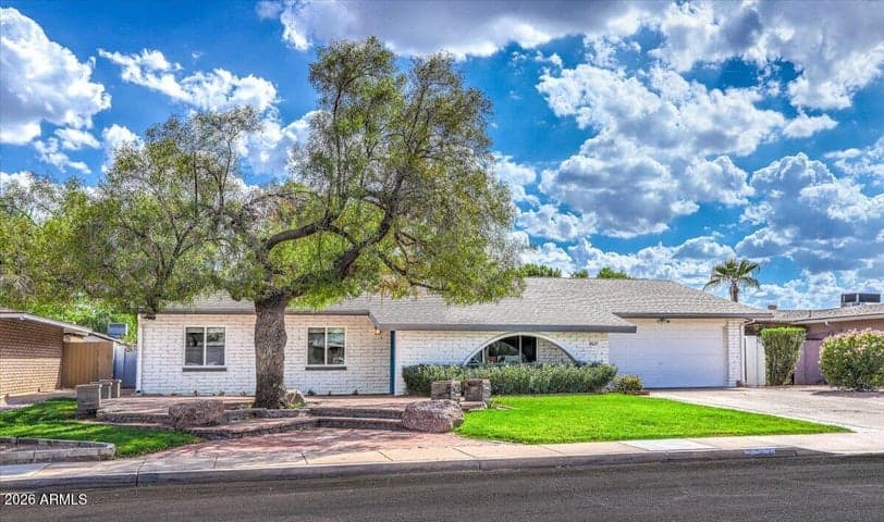 8637 E CAMELBACK Road, Scottsdale, AZ