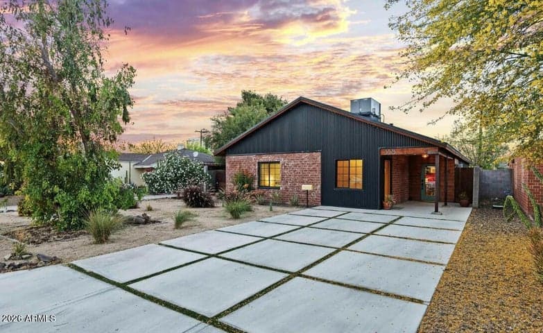 358 E WHITTON Avenue, Phoenix, AZ