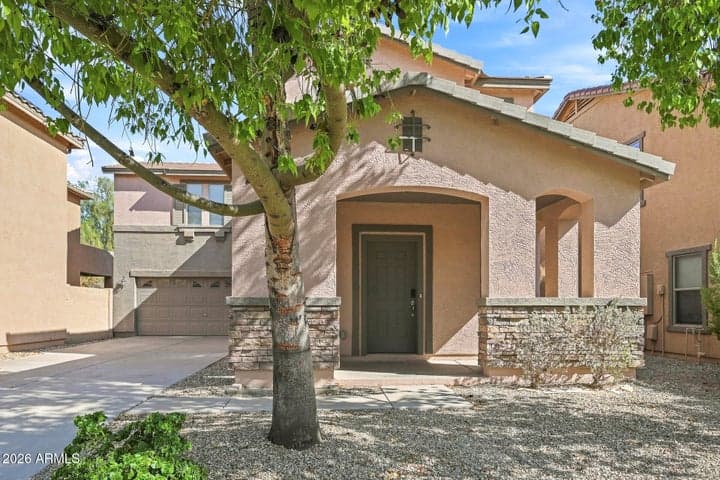 18562 W LEGEND Drive, Surprise, AZ