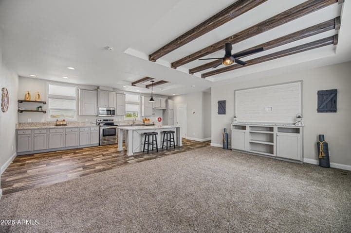 2230 N SUMMERS Lane, Maricopa, AZ