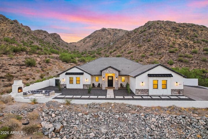 33911 N MIRAGE Court, San Tan Valley, AZ