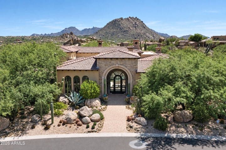 10681 E GREYTHORN Drive, Scottsdale, AZ